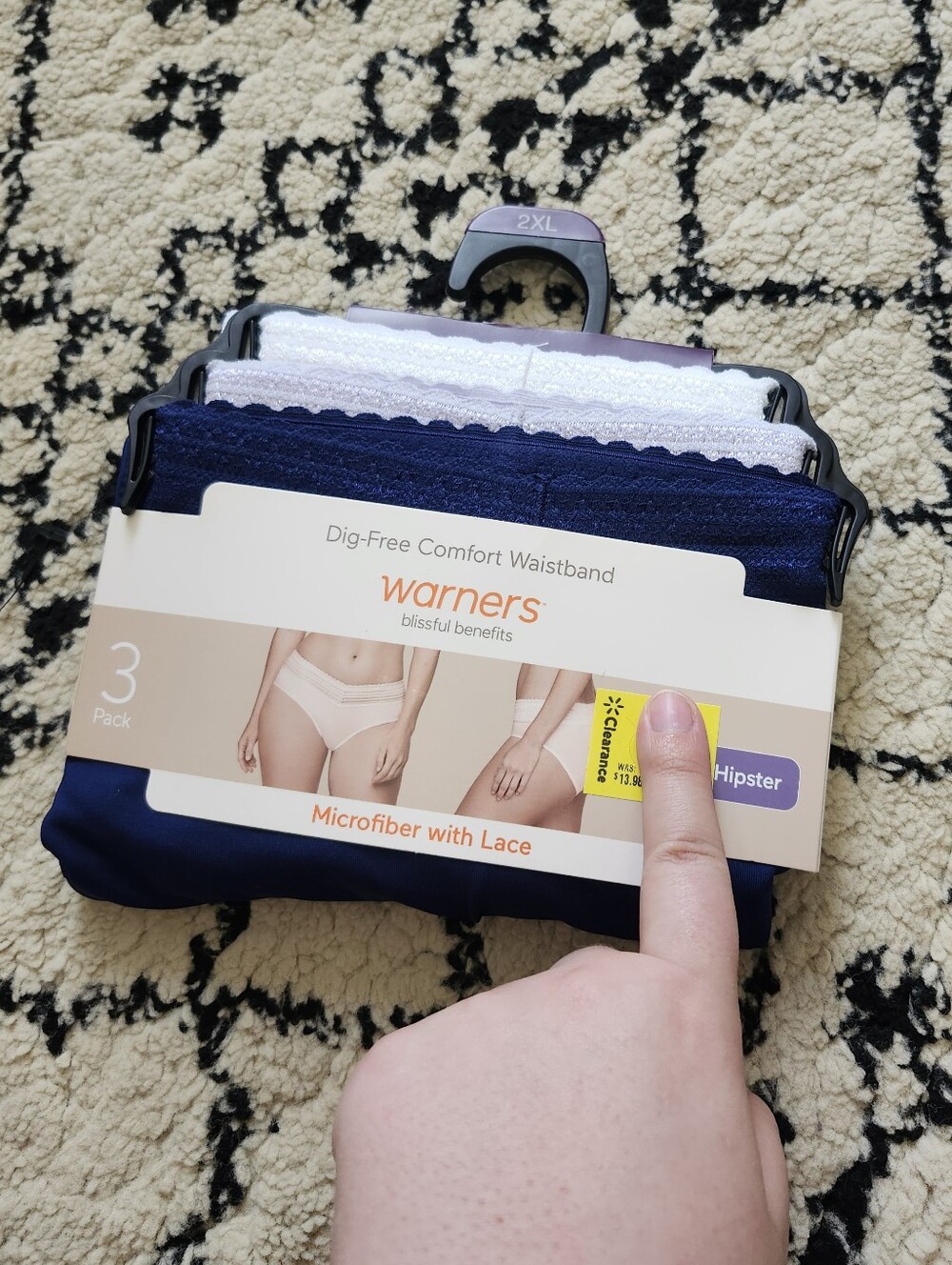 Warners 3-Pack Hipster Panties in Navy & White